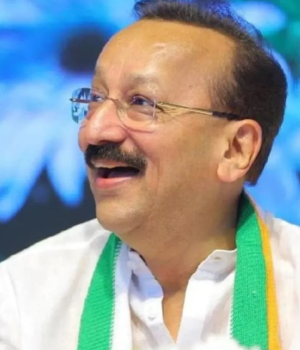 “बाबासिद्दीक प्रकरण: ३ आरोपींपैकी १ फरार, २ अटकेत”