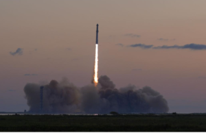 “स्पेसएक्सचा पाचवा महाकाय स्टारशिप रॉकेट यशस्वी उड्डाणासह परतला”