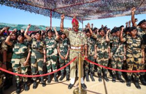 “पंतप्रधान नरेंद्र मोदींकडून दीपावलीच्या मंगलमय शुभेच्छा; सुख, समृद्धी, आणि राष्ट्रहितासाठी संदेश”