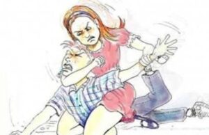 पत्नीने पतीला मारहाण केली; हरभऱ्याच्या जेवणावरून घरगुती हाणामारी, पोलिसांत गुन्हा नोंदवला.