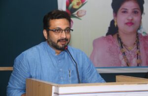 लोकशाहीवरील विश्वास अबाधित ठेवण्याची मोठी जबाबदारी पत्रकारांवर – खासदार डॉ. अमोल कोल्हे यांचे मत