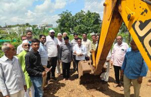 शेगाव एसबीआय कॉलनी व गोकुळ कॉलनी रस्ते बांधकामाचे भूमिपूजन