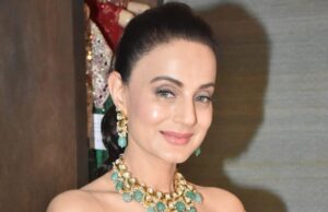 अमिषा पटेल अडचणीत? अजामीनपात्र वॉरंट जारी